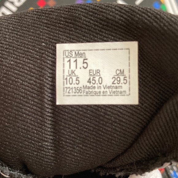 NWOB Vans Doheny “Love Wins” Pride Sneaker, Embroidered Rainbow Logo - Picture 10 of 10